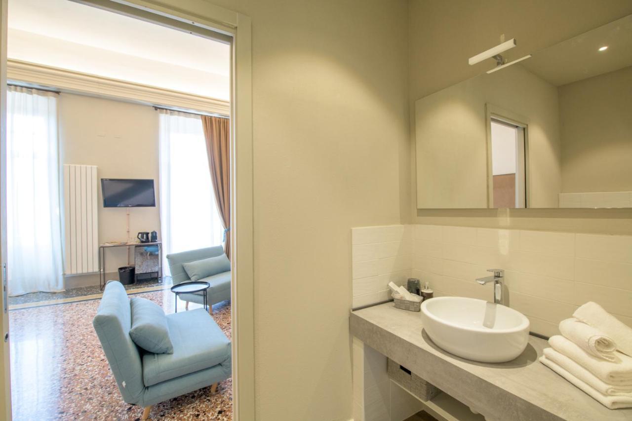 غافي Palazzo Sertorio Suites المظهر الخارجي الصورة