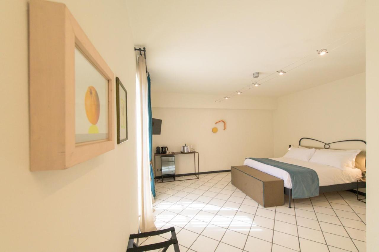 غافي Palazzo Sertorio Suites المظهر الخارجي الصورة