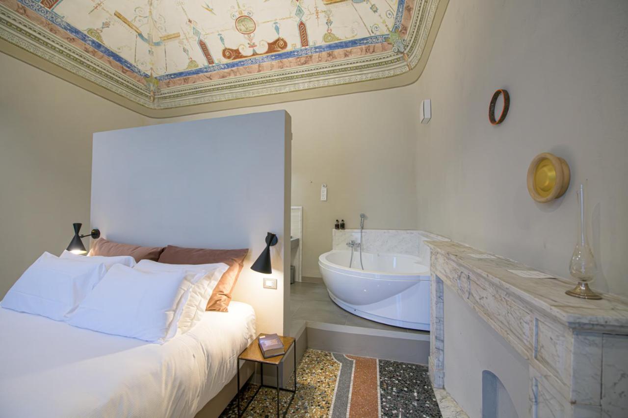 غافي Palazzo Sertorio Suites المظهر الخارجي الصورة