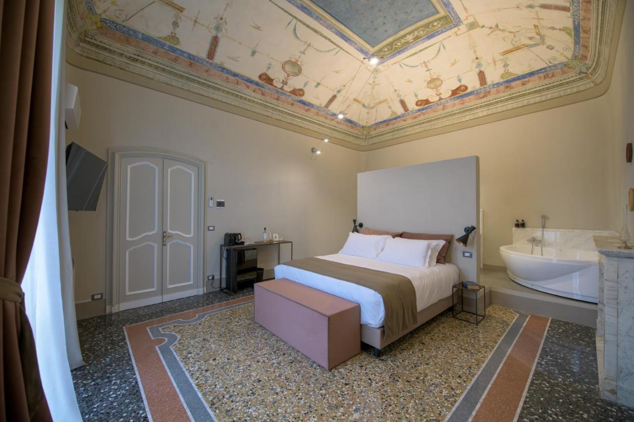 غافي Palazzo Sertorio Suites المظهر الخارجي الصورة